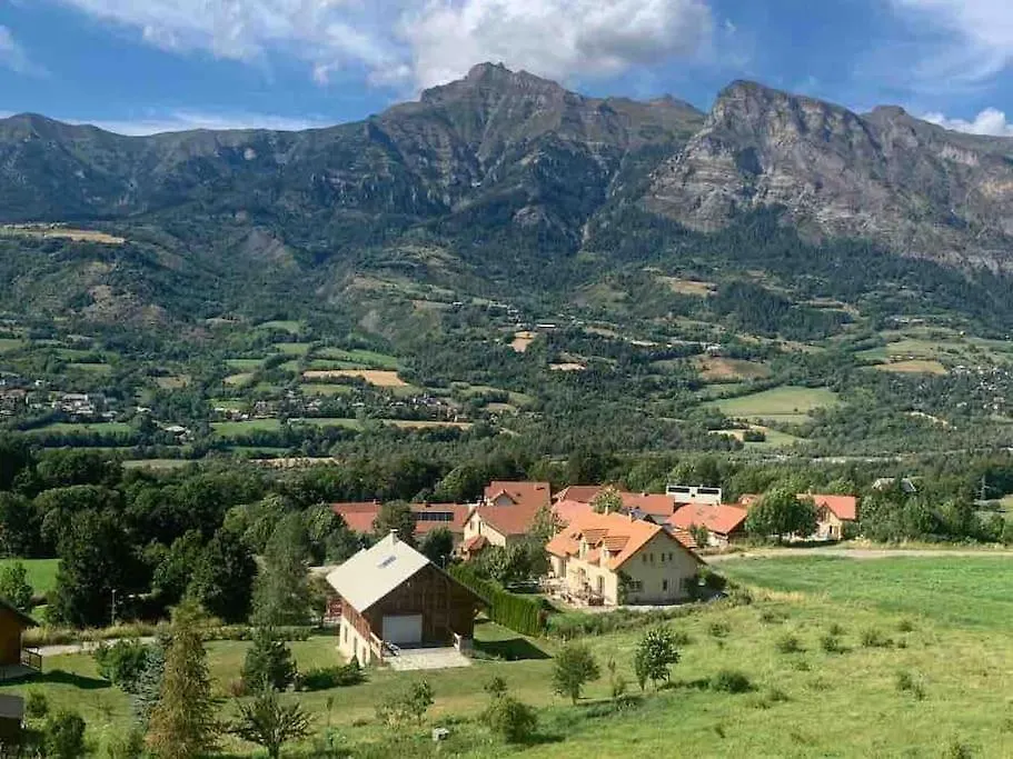 Studio Confortable Et Chaleureux, Vue Magnifique Saint-Leger-les-Melezes Appartamento